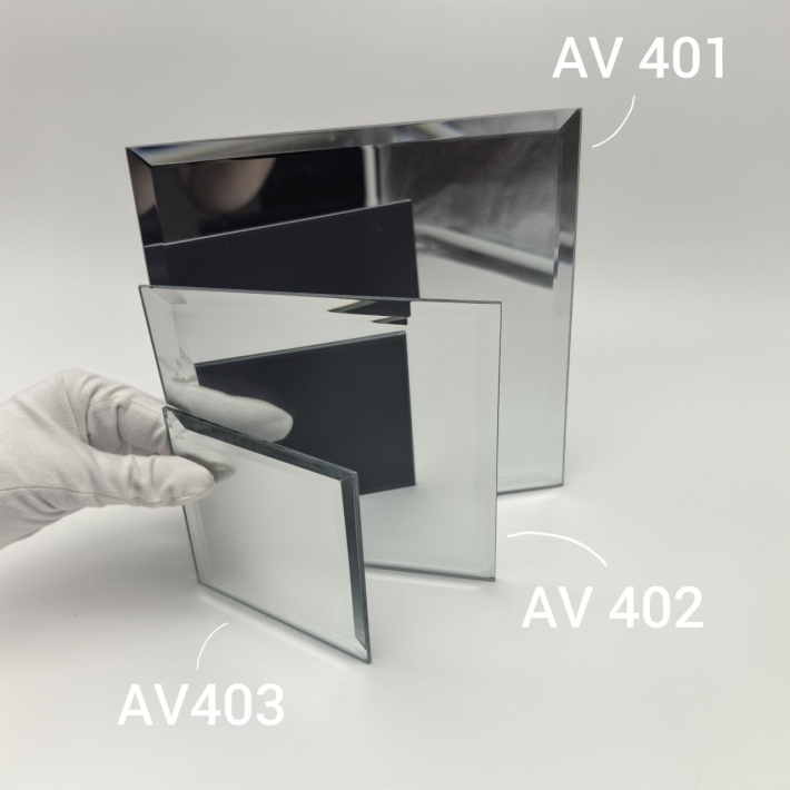 Зеркальная плитка с фацетным краем