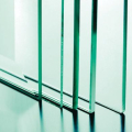 Закаленное стекло для душевых кабин, перегородок и дверей