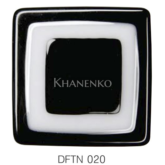 Фьюзинг квадрат DFTN 020 черно-белого цвета, 6 см