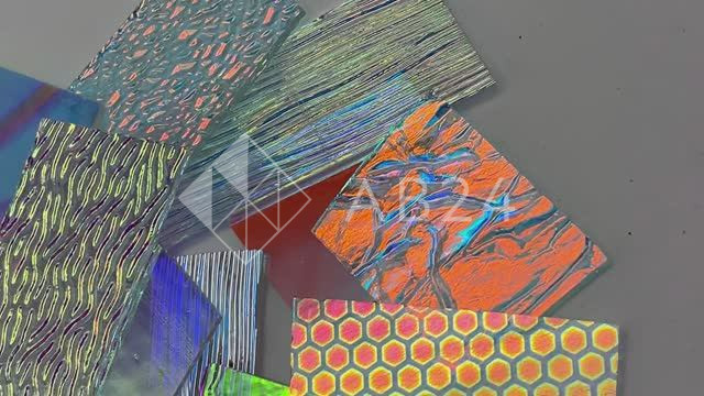 Дихроичное стекло для фьюзинга Wissmach Dichroic 96 COE прозрачная подложка, набор 226 г