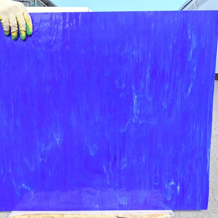 Стекло витражное AV 339-6S пол-листа (78 х 48 см)