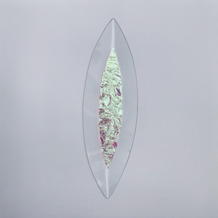 Бевелс AV107 дихроичный 42 х 142 мм, красный мороз