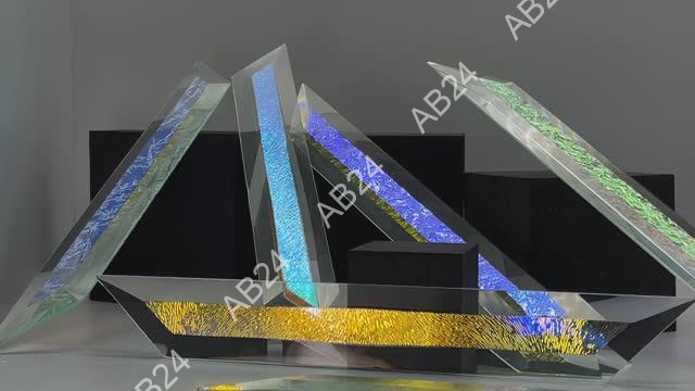 Бевелс AV121 дихроичный 36 х 267 мм, красный мороз