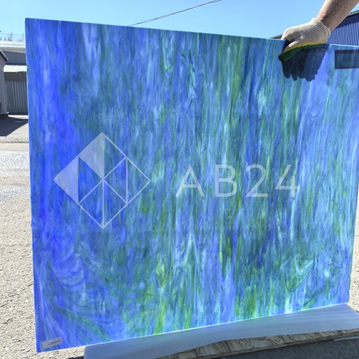 Стекло витражное AV 623-7S, целый лист - 78 х 96 cм.