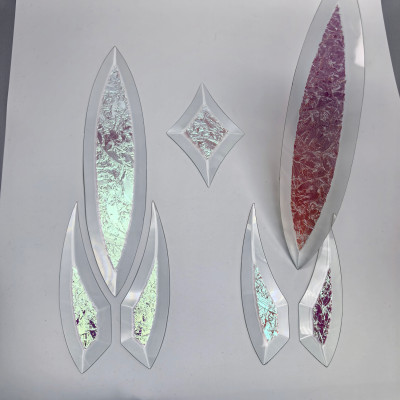 Бевелс AV166 дихроичный (7 элементов) 112 х 645 мм, красный мороз