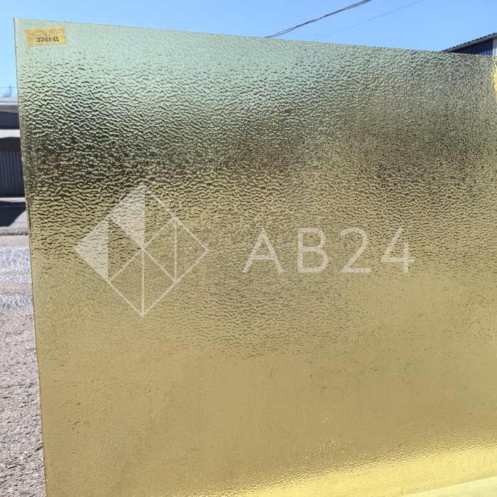 Стекло витражное АV 110.2RR, целый лист - 78 х 96 cм.