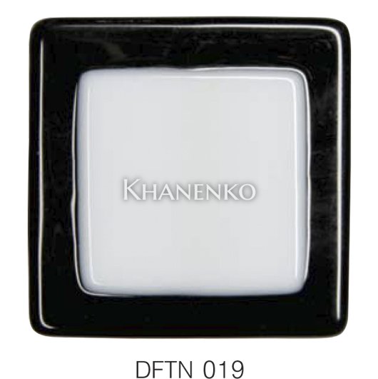 Фьюзинг квадрат DFTN 019 черно-белого цвета, 6 см