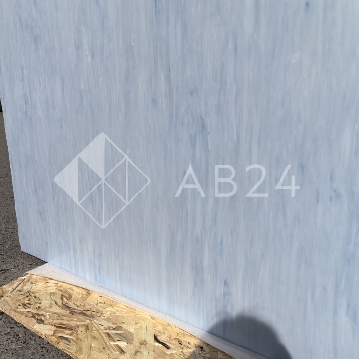 Стекло витражное AV 335-2S ,целый лист - 78 х 96 cм.