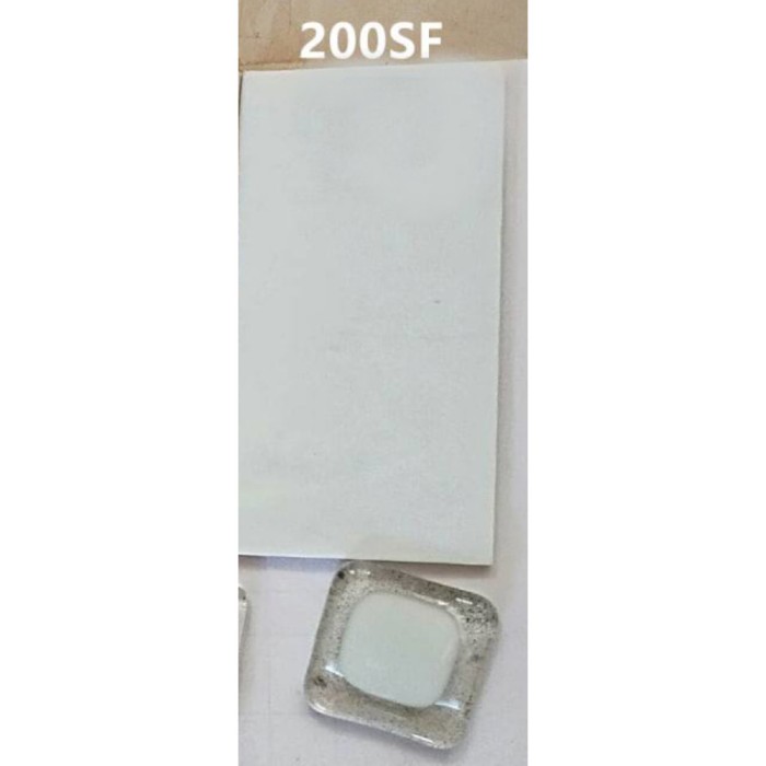 Стекло для фьюзинга 200SF (Китай) пол-листа (78 х 48 см)