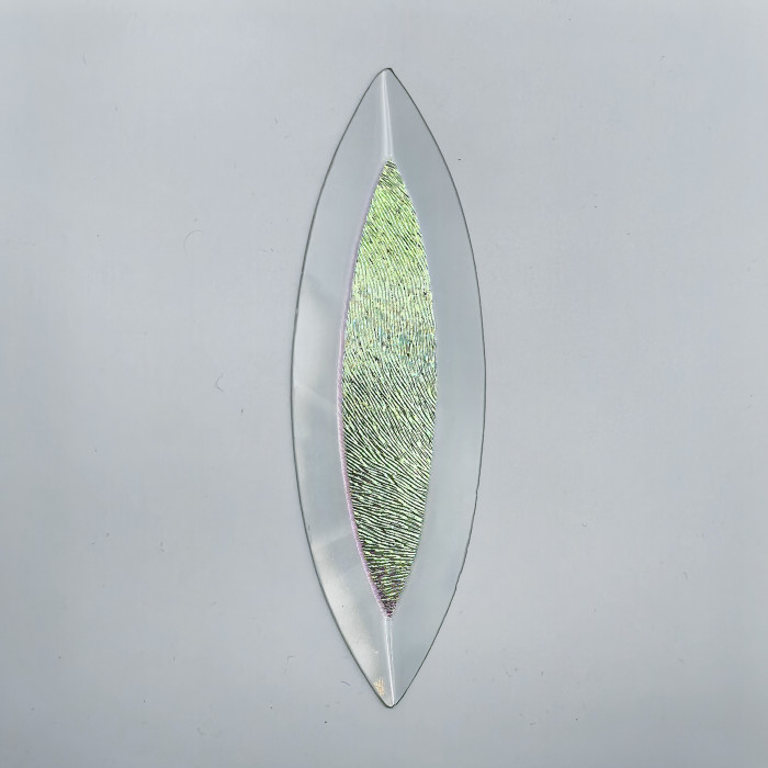 Бевелс AV107 дихроичный 42 х 142 мм, красная шиншилла