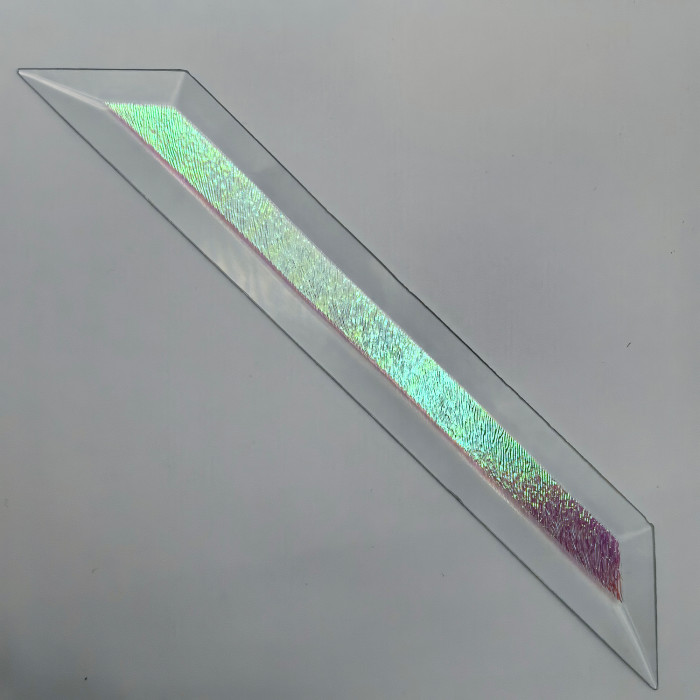 Бевелс AV121 дихроичный 36 х 267 мм красная шиншилла