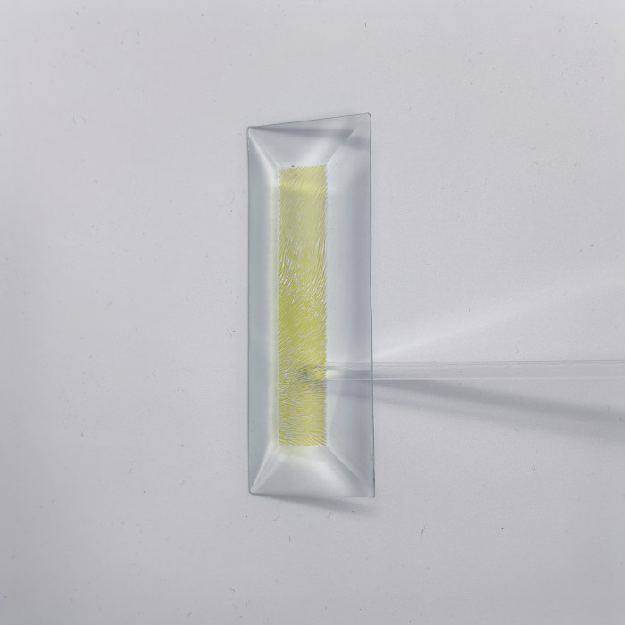 Бевелс AV222 дихроичный прямоугольник 101 х 38 мм желтая шиншилла