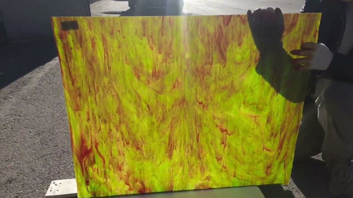 Стекло витражное AV 6027-86S пол-листа (78 х 48 см)