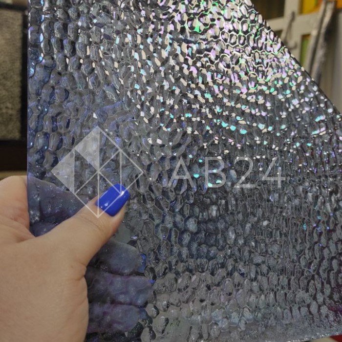 Стекло витражное AV I/132H, целый лист - 78 х 96 cм.