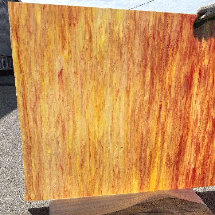 Стекло витражное AV 6066-81S четверть листа (39 х 48 см)