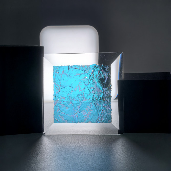 Бевелс AV19 дихроичный квадрат 76 х 76 мм голубой мороз